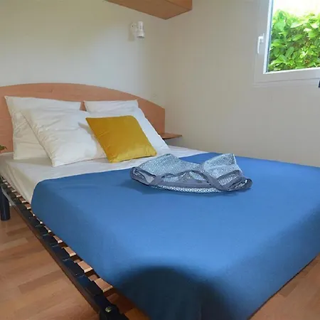 Camping La Touesse Saint-Lunaire Habitación foto